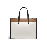 COACH Field Tote 30 中號 托特包 徽章裝飾皮革手提單肩包 白色拼色