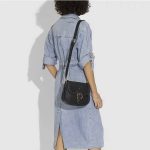 COACH Beat Saddle系列 復古翻蓋馬鞍包 單肩斜挎包 中號 黑色