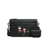 【5色】COACH 史努比聯名款 HERITAGE 經典標誌皮革多功能斜挎包