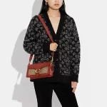 COACH TABBY 26 經典 SIGNATURE 帆布單肩包 女款